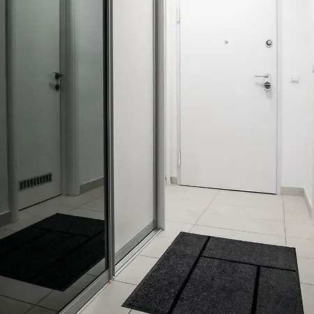 Sauna - Flexible Selfcheckins 6 - Zagreb - Garage - Electric Vehicle Ccharger - Loggia - New - Luxury - Apartments Repinc 6 Exterior foto