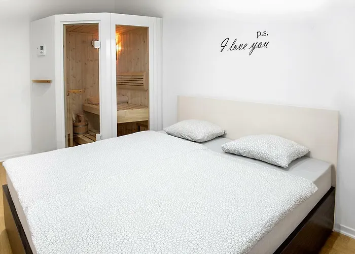 Sauna - Flexible Selfcheckins 6 - Zagreb - Garage - Electric Vehicle Ccharger - Loggia - New - Luxury - Apartments Repinc 6