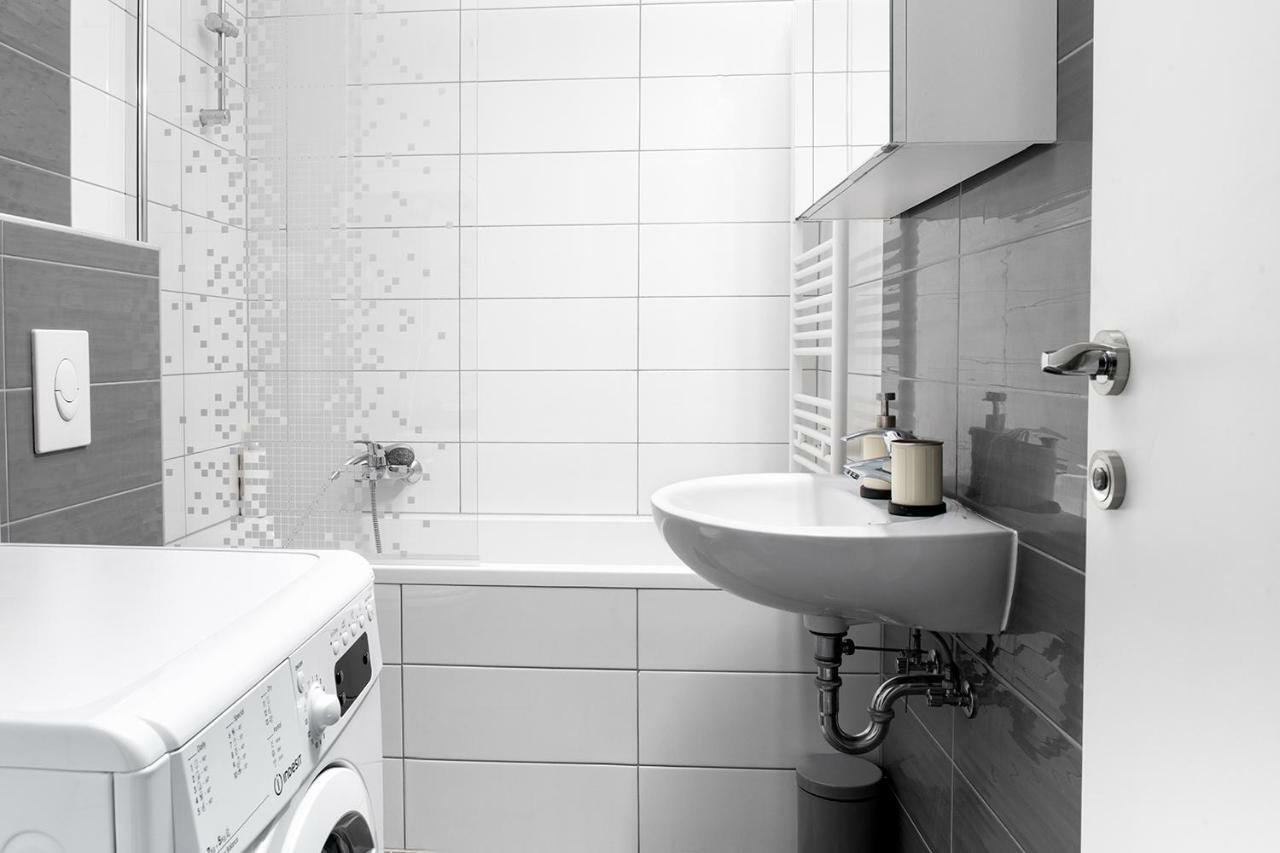 Apartment Sauna Repinc: Modern Luxury With Ev Charging In *