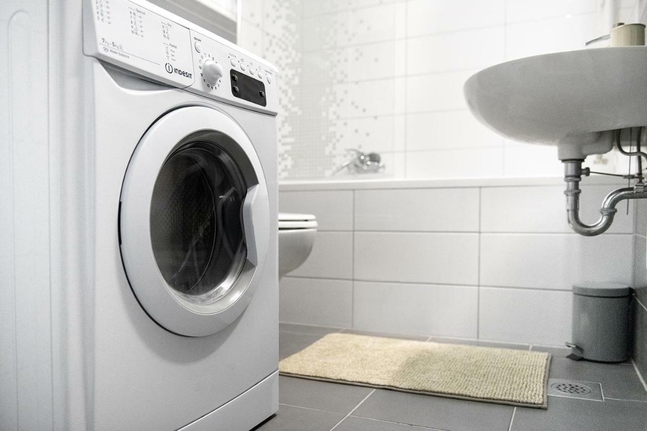 Sauna - Flexible Selfcheckins 6 - - Garage - Electric Vehicle Ccharger - Loggia - New - Luxury - Repinc 6 Apartment Zagreb